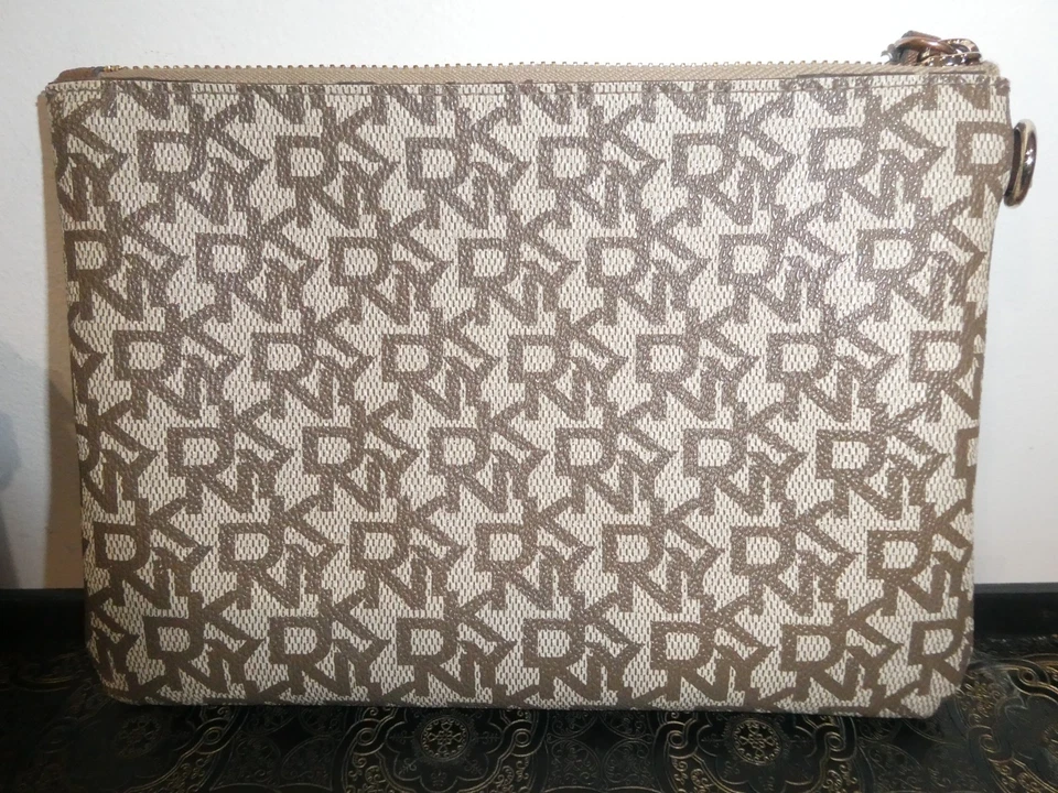 Auténtico DKNY Vela Dos Bolsas Viaje Maquillaje Cosmético Set Firma Marrón Foto 3 de 4