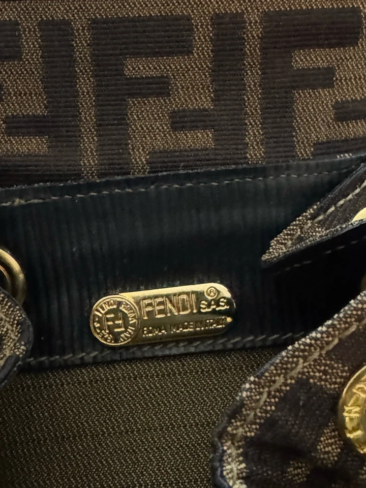FENDI Zucca Backpack in Brown Jacquard Leather Vintage - Image 2 of 4