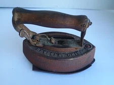 A. C. Williams Co. Ravenna Ohio, Sad Iron w/ Releasable Wood Handle, Antique 