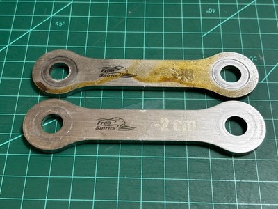 Free Spirits -2CM rear suspension lowering link Triumph Tiger 900/850