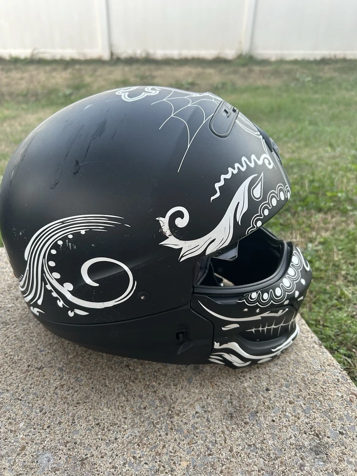 Шлем мотоциклетный Scorpion EXO-Covert FX El Malo белый/матовый черный - Изображение 3 из 4