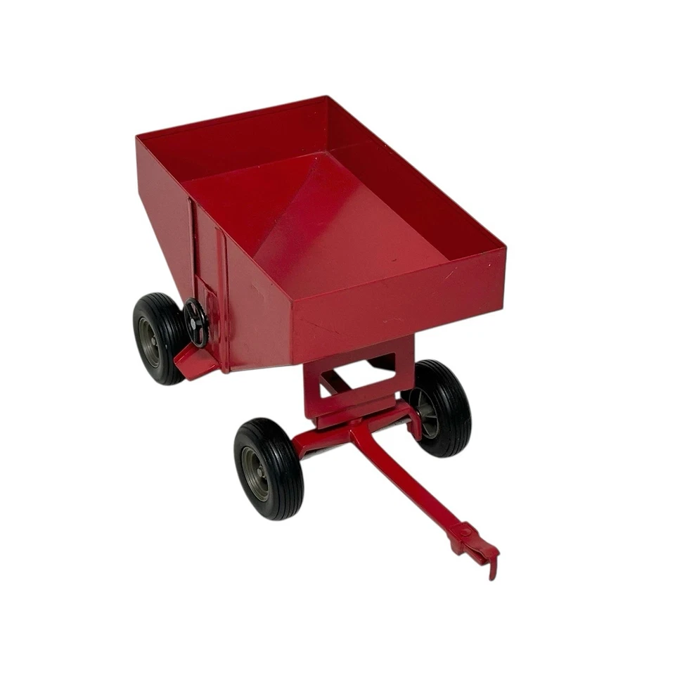 ERTL INTERNATIONAL HARVESTER GRAVITY FEED WAGON 1:16 - Image 2 of 4