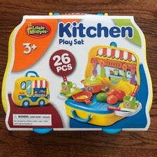KITCHEN PLAYSET WITH CARRYING CASE, FOOD TRUCK WITH/WHEELS 26 PCS, LITTLE MOPPET