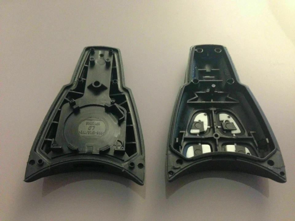 LLAVERO SAAB 9-3 SAAB CALIDAD ORIGINAL DE FÁBRICA CON EMBLEMA Carcasa de llave remota Foto 3 de 4