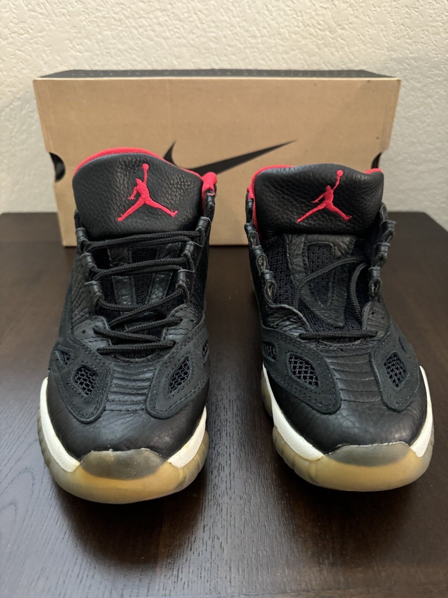 Original 1996 Nike Air Jordan XI IE Low black red OG Bred 11 Original 1996 Nike Air Jordan XI IE Low black red OG Bred 11