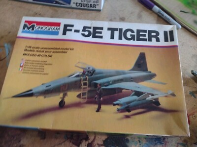 Monogram F-5E Tiger II Model Kit 5407  1/48 Scale Vintage