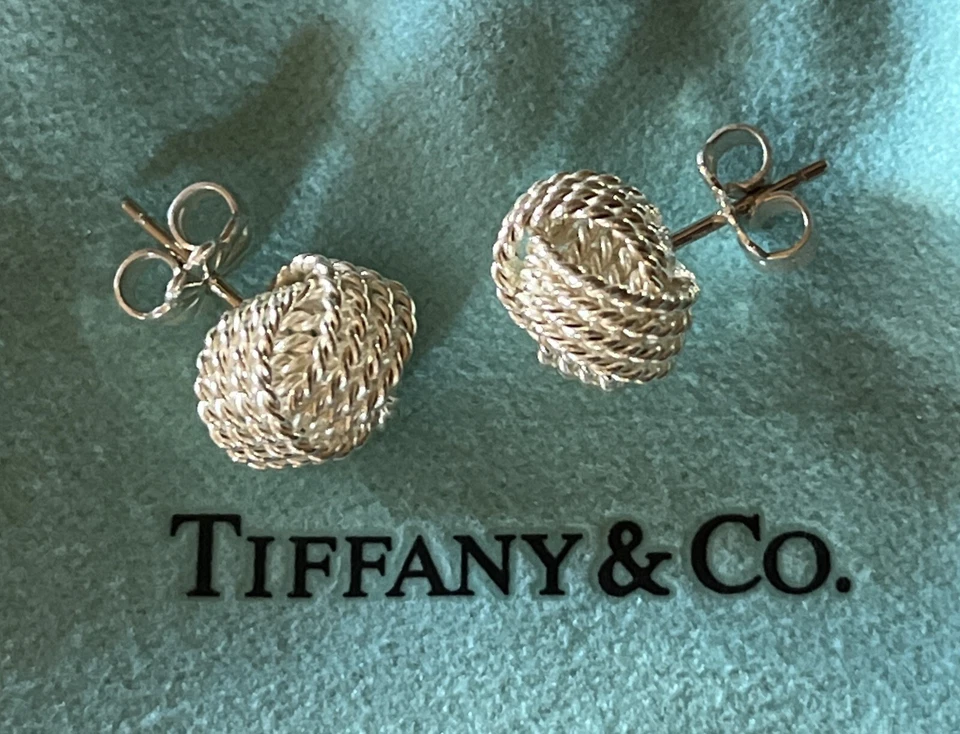 Tiffany & Co Bracelet and Earrings  - Image 3 of 4