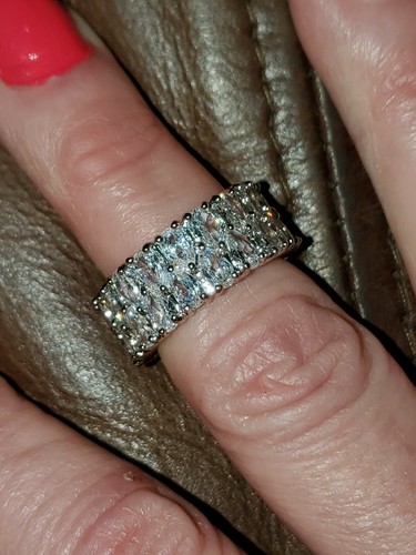 BOGO Size 6. NWT oval shaped double row eternity band ring - 第 3/3 張圖片