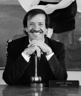 Sonny Bono Mayor of Palm Springs Photo Picture Poster Print 4'' x 6''  