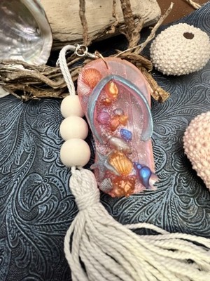 Schlüsselanhänger Neu Resin Groß Flip Flop Handmade Quaste Holzperlen