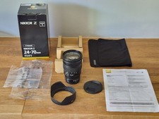 Objectif photo Nikon NIKKOR Z 24-70mm f/2,8 S - Garantie NIKON   décembre 2026
