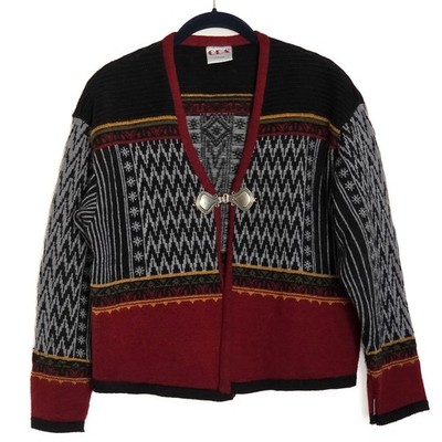 ODA Norway Wool Cardigan XS Nordic Scandinavian Apres Ski Folk Clasp Jacket
