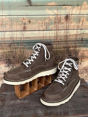 Danner Women s Bull Run Moc Toe US 7-M Suede Leather Lite Brown (Sterling)