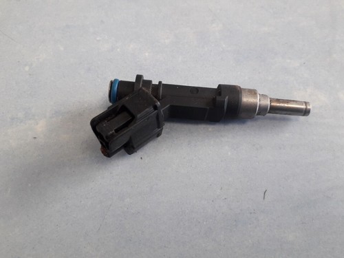 Toyota Yaris 2004 Fuel Injector 0280158213, 23209-47010  232094701 #673586-32