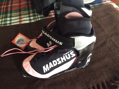 Madshus Athena Skate Boots 37.5 (7.5 US Women's) Nordic Ski Race