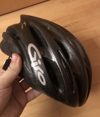Helm Giro 46-50 cm Giro Eclipse Farbe Grau Carbon Optik Roc Loc