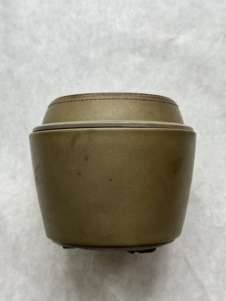 1967 FORD MUSTANG ORIGINAL VOLANTE ALMOFADA CENTRAL ALMOFADA DE SEGURANÇA HERA OURO FABRICANTE DE EQUIPAMENTO ORIGINAL - Imagem 4 de 4