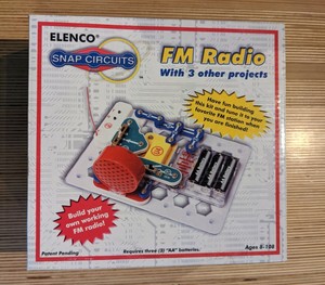 snap circuits fm radio kit