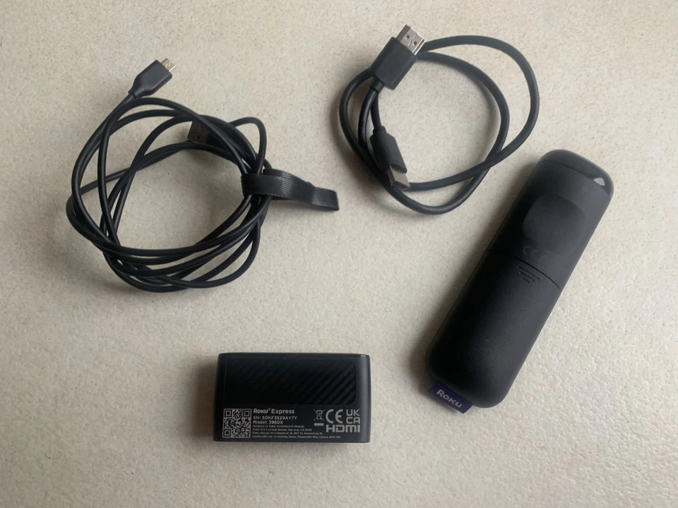 Roku Express 3960X HD Media Streamer with Remote & both cables - GREAT CONDITION - Image 2 of 4