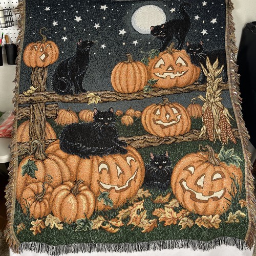 HALLOWEEN THROW BLACK CATS JACK-O-LANTERNS FULL MOON AND STARS TAPESTRY BLANKET