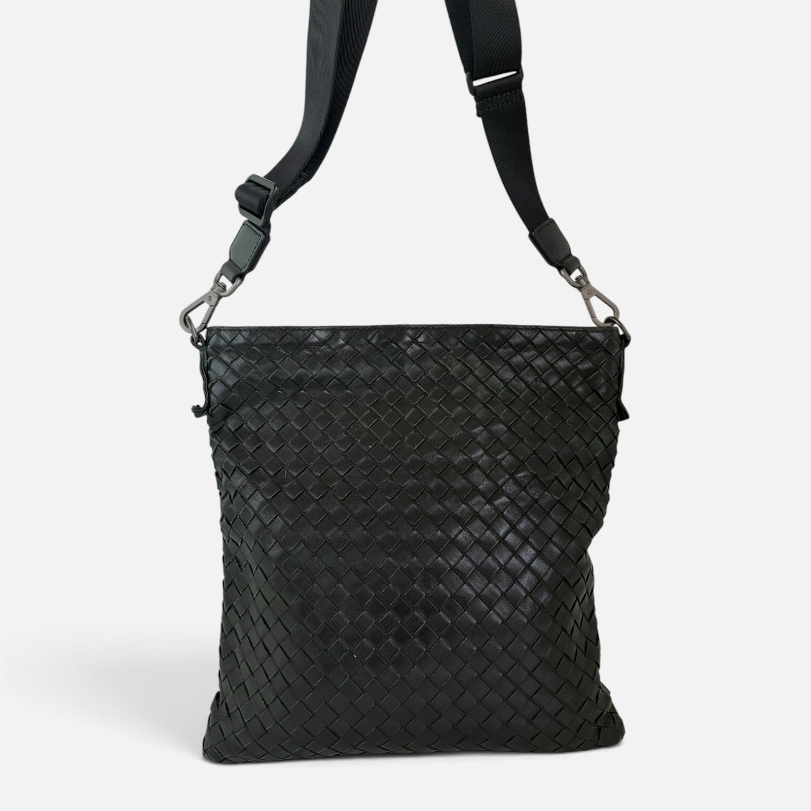 Bottega Veneta Intrecciato Black Leather Crossbody Messenger Bag