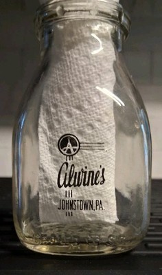 Vintage Alwine s Milk Bottle Half Pint Johnstown PA