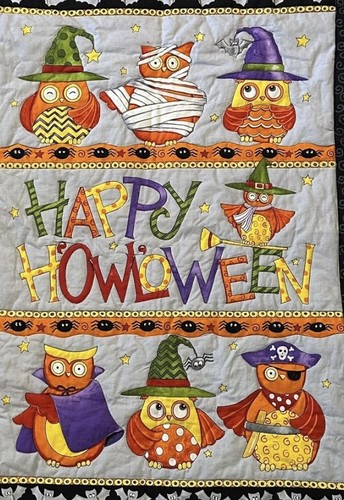 Hand Made Quilt Wall Hanging Table Topper Halloween Moda Midnight Masquerade Owl - Picture 3 of 13