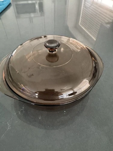 Vintage PYREX 024 2L Amber Brown Glass Bowl Casserole Dish With 624C D-1 Lid