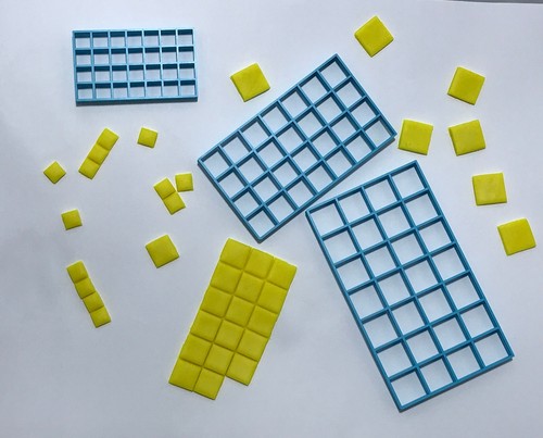 3.5cm Grid Cutter Multi Square Sharp Edge Cookie Fondant Set Minecraft cake - 第 1/7 張圖片
