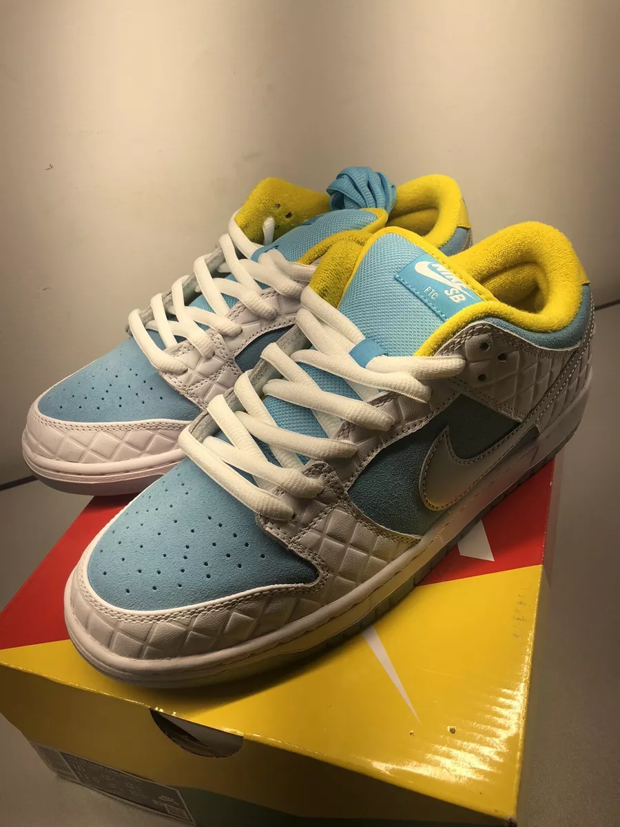 NIKE SB DUNK FTC