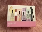 Clinique Dramatically different+Moisture Surge Skincare Makeup Gift Set 6 Pcs