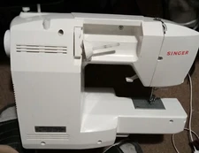 Singer 6180 Brilliance Computerized Electronic Sewing Machine Only Pre-Owned