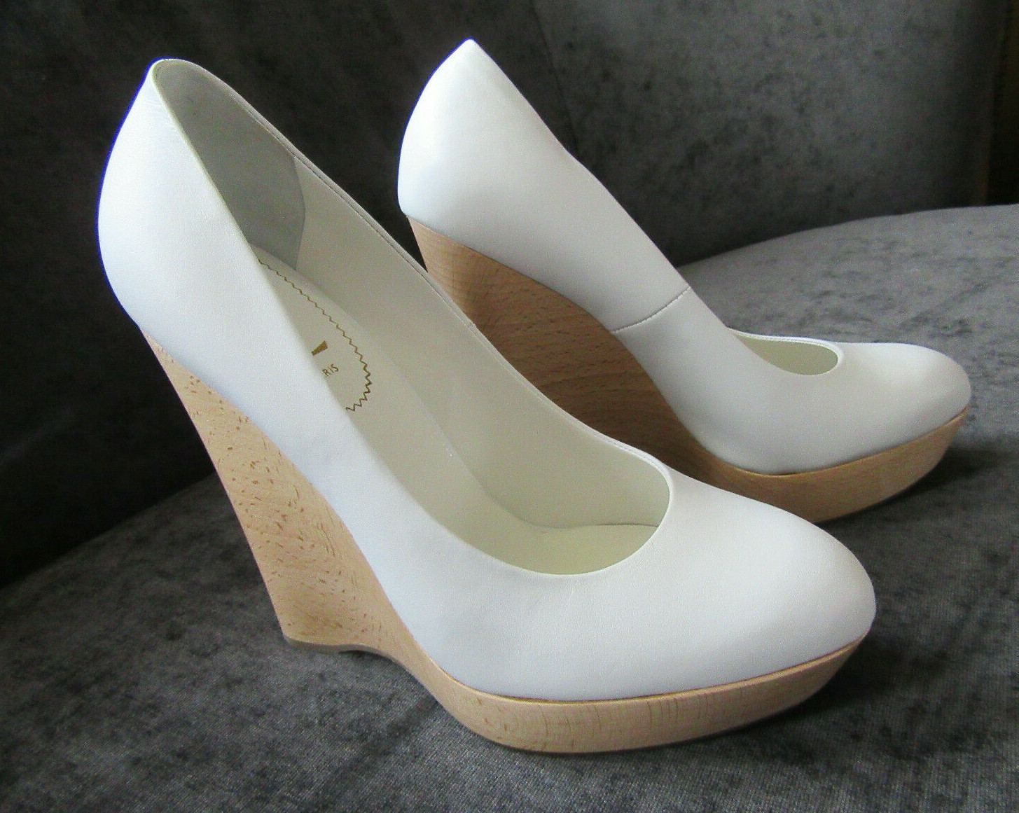 Décolleté nuove con scatola YSL Yves Saint Laurent in pelle bianca con zeppa plateau taglia 40 10 US