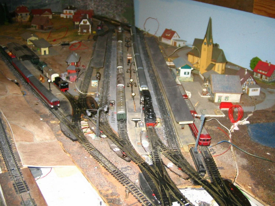 Analoge Minitrix Modelleisenbahnen