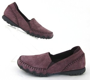 skechers alumni slip on