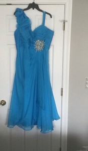 Cassandra  Stone Special Occasion Dress….Size 16  New