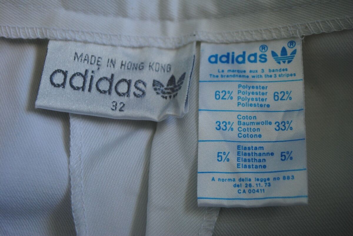 ADIDAS ATP TOUR TENNIS VINTAGE RETRO SHORTS WHITE COLOR 80s MADE IN HONG KONG 32 ADIDAS ATP TOUR TENNIS VINTAGE RETRO SHORTS WHITE COLOR 80s MADE IN HONG KONG 32