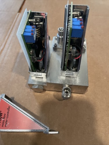 BRONKHORST MASS FLOW METER/CONTROLLER N2 50LN/MIN B27 - Picture 7 of 20