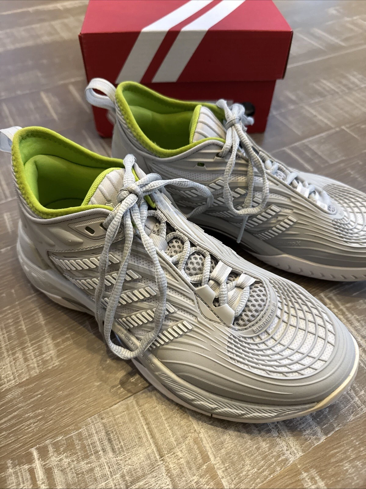 Chaussures de tennis K Swiss Hypercourt Supreme 2 gris blanc vert citron femme 9,5