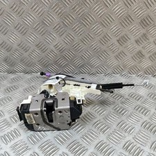 MERCEDES-BENZ CLS C218 Türschloss vorne links A2047202735 2014 LHD 27919230 MERCEDES-BENZ CLS C218 Türschloss vorne links A2047202735 2014 LHD 27919230