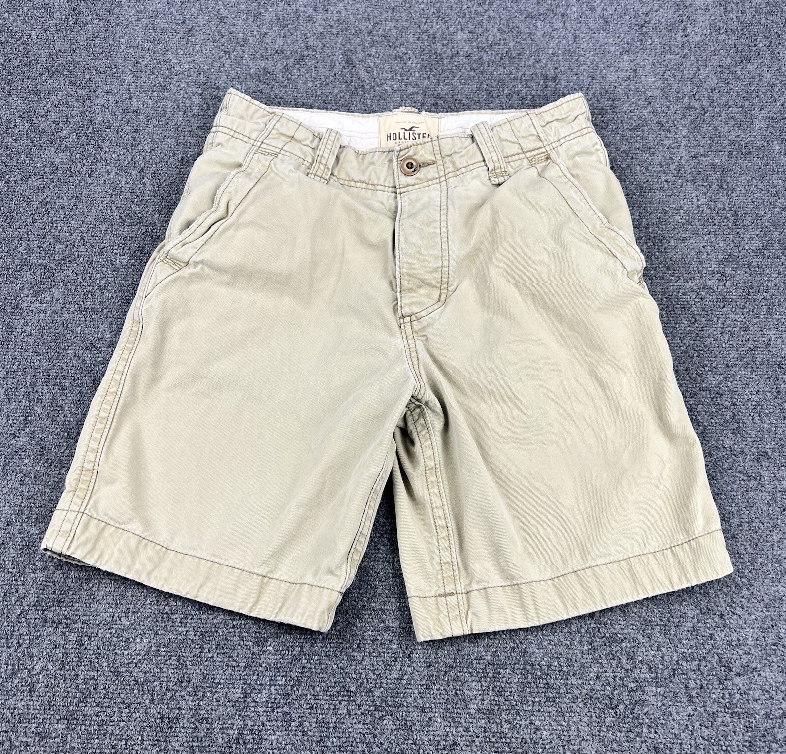 Hollister Shorts Men's 30 Beige Chino Flat Front Casual Preppy Y2K