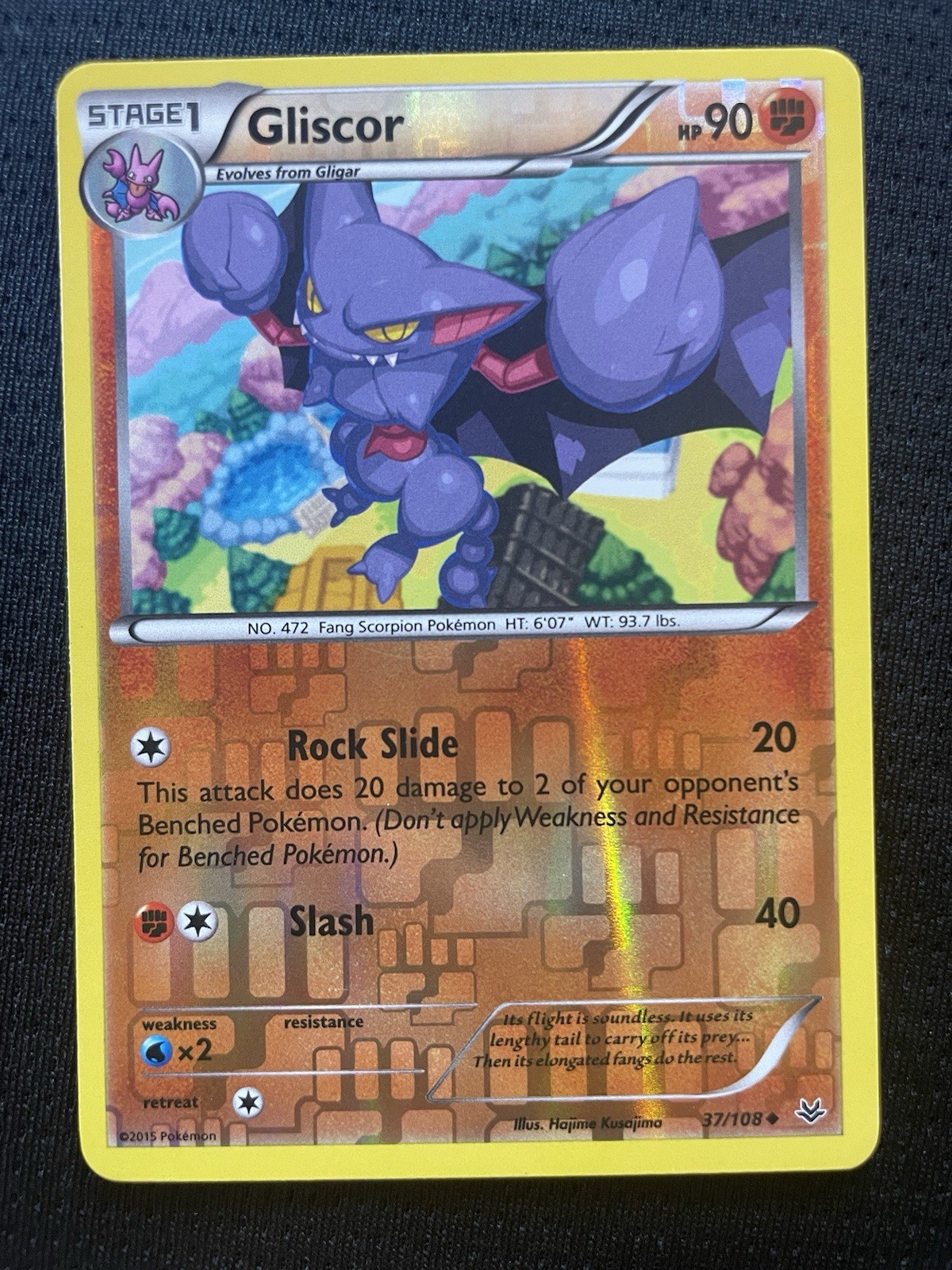 Gliscor 37/108 Roaring Skies Reverse Holo LP Condition