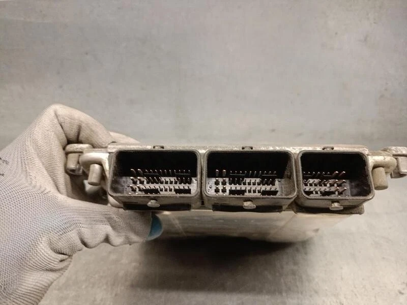 8200091517 centralina motore per RENAULT TRAFIC II FURGONETA (FL) 2.5 5249516 - Immagine 2 di 4