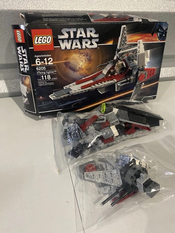 LEGO Star Wars: V-Wing Fighter (6205) - Image 2 of 3