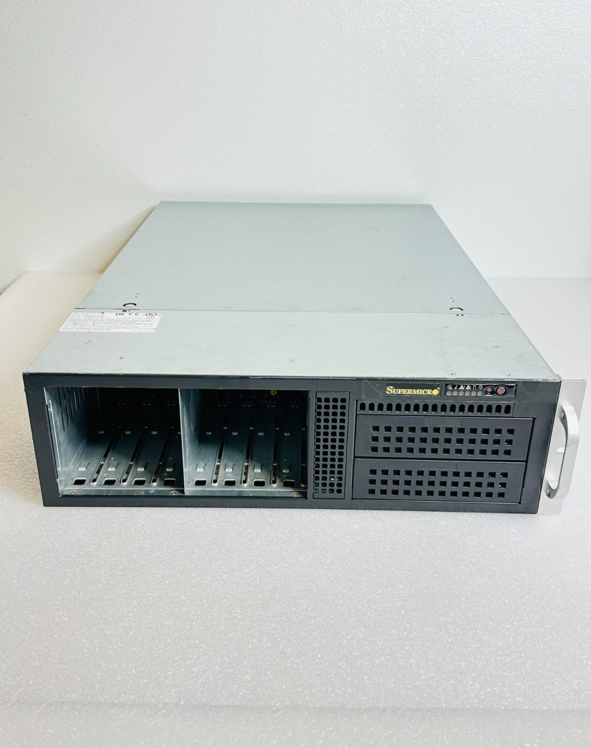Foto 1 di 23