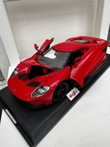 1/18 FORD GT 2017 MAISTO SPECIAL EDITION - Picture 7 of 8