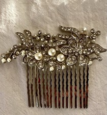 Embellished Rhinestone Faux Pearls Floral Motif Silver Bridal Wedding Hair Comb