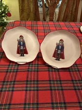 Southern Living Set Of 2 Chinoiserie Christmas Nutcracker Accent Plate 9”