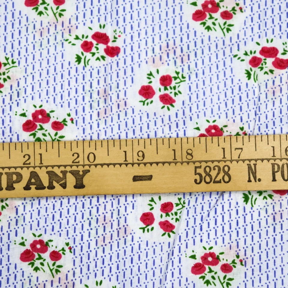Vintage Fabric Yardage Dressmaking Pink Roses Cameos Blue 44 x 4Yards Cute - Image 3 of 4