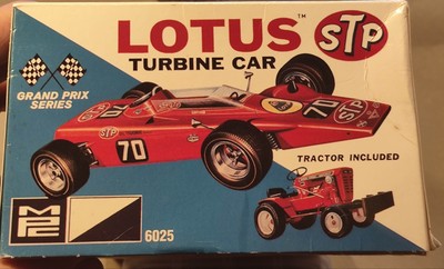 Lotus Indy TURBINE CAR  und Traktor 1/25 Vintage MPC